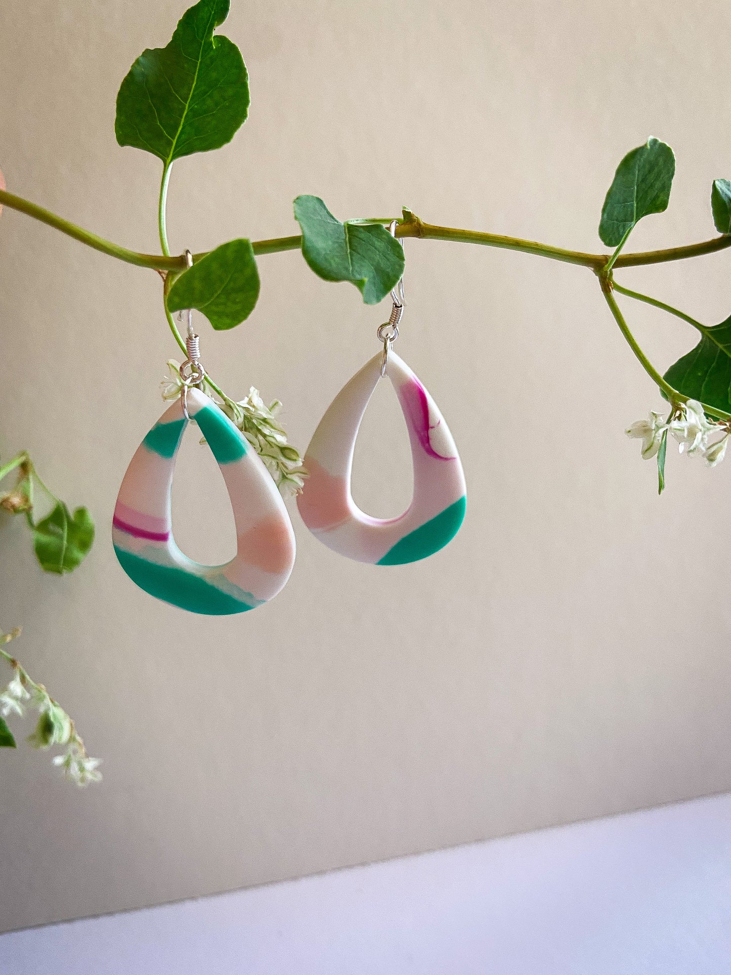 Rose and green drop with 925 plate hook